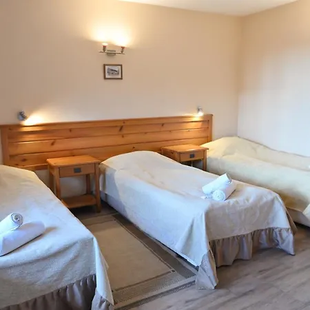 Nomads Hostel *